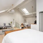 Modern Loft In Principe Real - Aircon | By Airnest