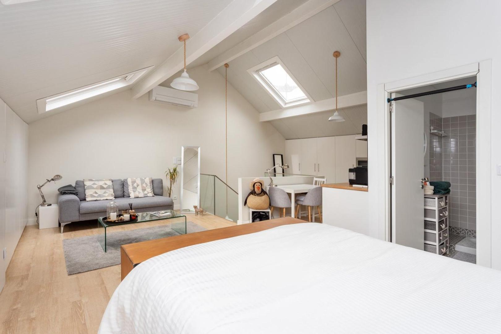 Apartment Modern Loft In Principe Real - Aircon | By Airnest Lisbon